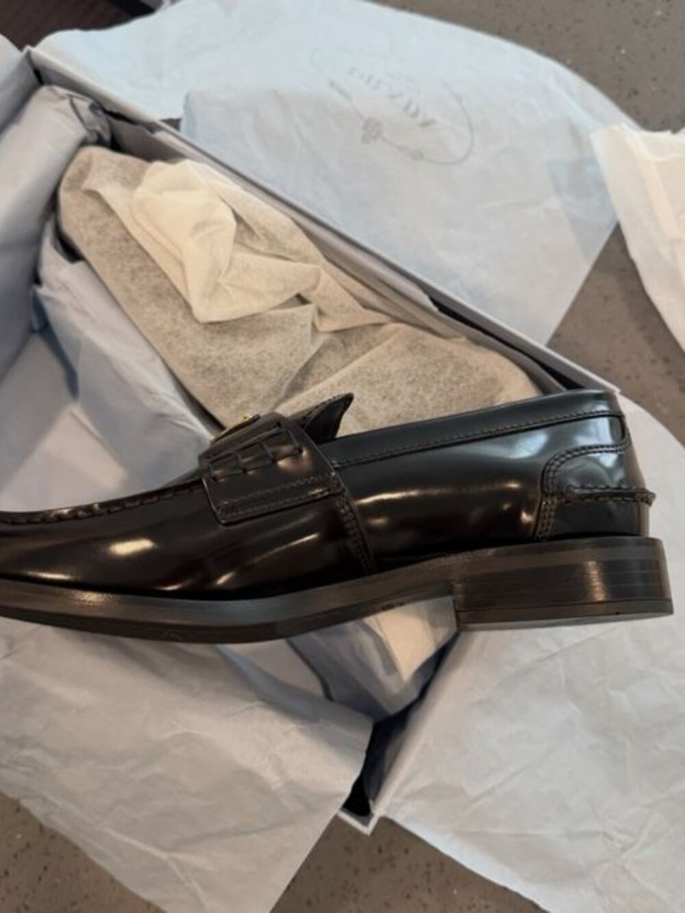 Brand new Prada sz 7 brushed leather loafers- $1,300 RETAIL - Picture 5 of 8
